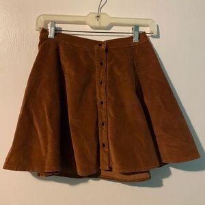 brandy melville cropped camel skirt